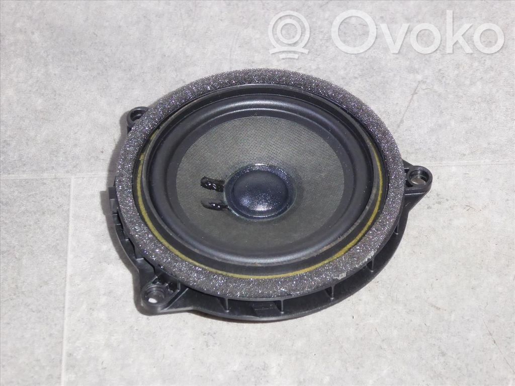 BMW 5 G30 G31 G38 Głośnik drzwi przednich 