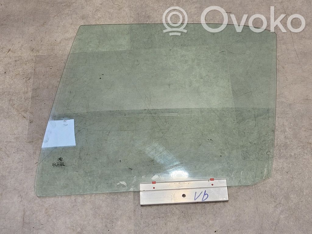 BMW 3 E36 Rear side window 