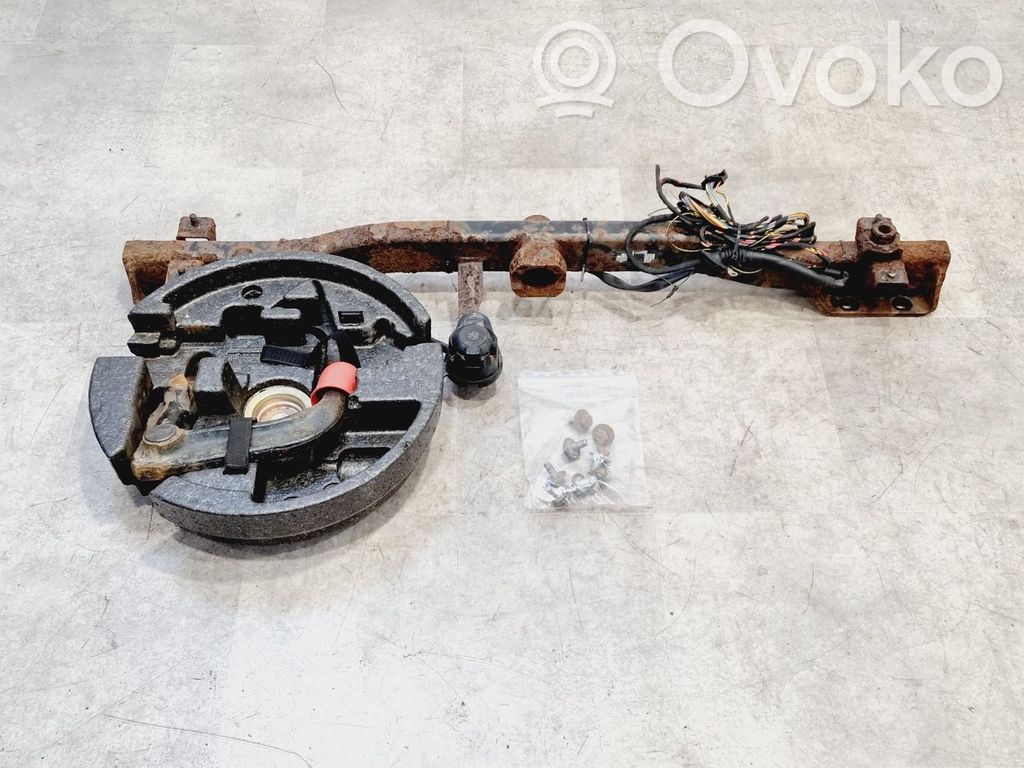 BMW 5 E60 E61 Irroitettava vetokoukku 
