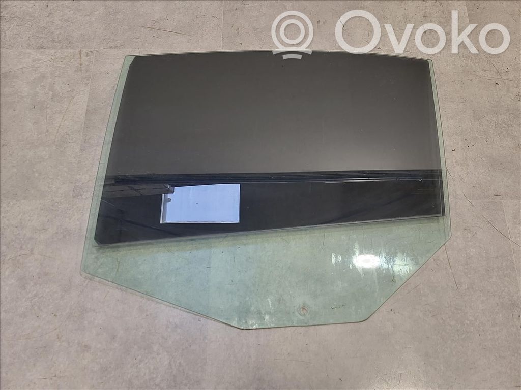 BMW 5 E60 E61 Geam lateral spate 