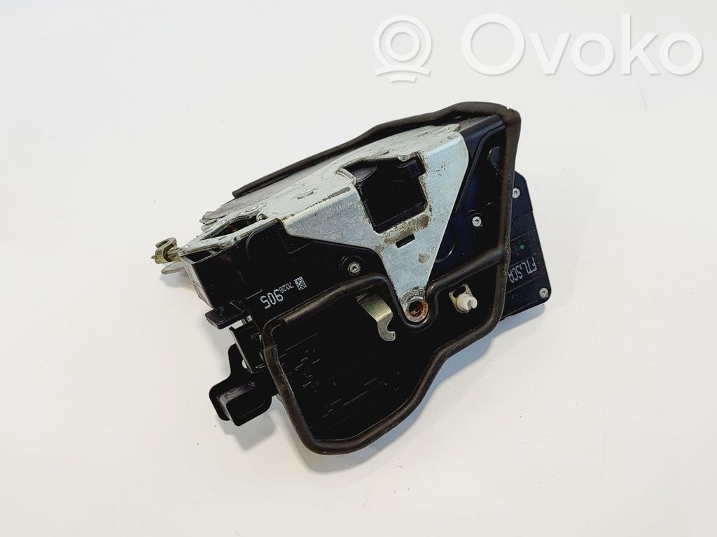 BMW 7 E65 E66 Etuoven lukko 