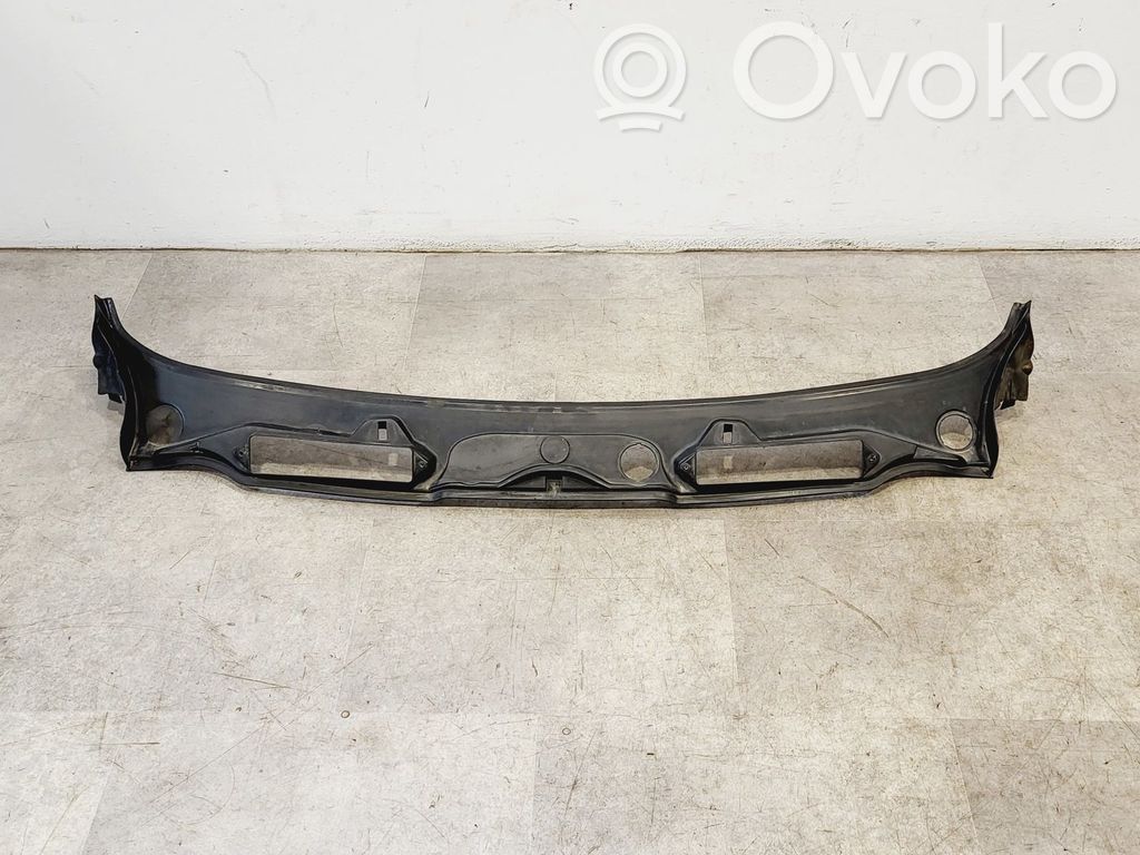 BMW 3 E90 E91 Wiper trim 