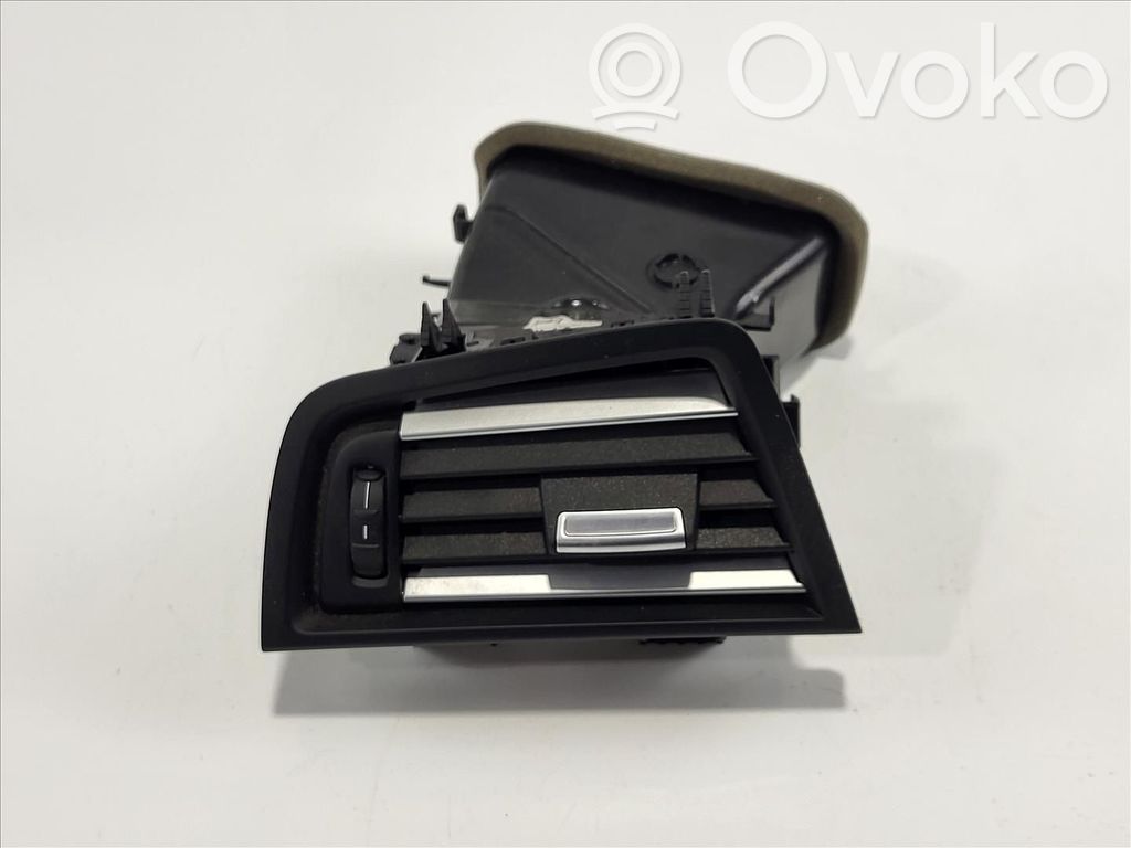 BMW 5 F10 F11 Copertura griglia di ventilazione laterale cruscotto 