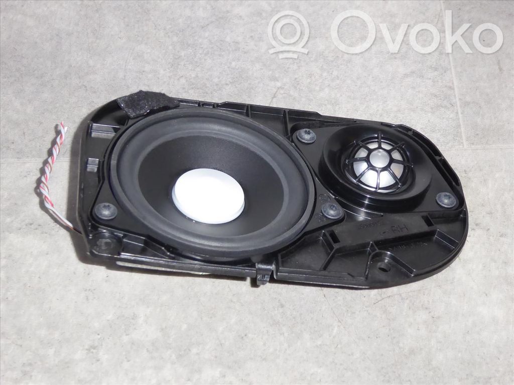 BMW 5 F10 F11 Supporto dell’amplificatore
