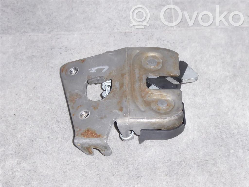 BMW 5 F10 F11 Gatillo de cierre del asiento trasero 