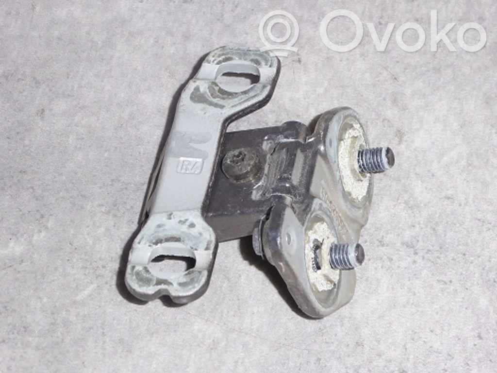 BMW X1 E84 Tailgate/trunk/boot hinge 