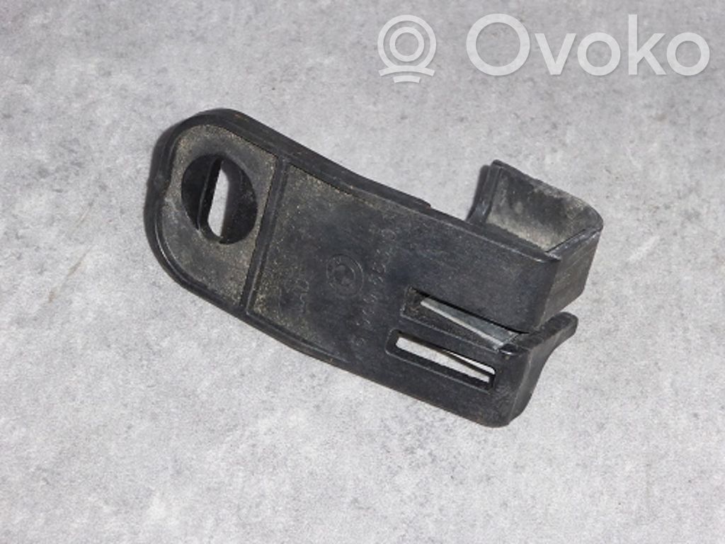 BMW 1 E81 E87 Halterung Scheinwerfer 