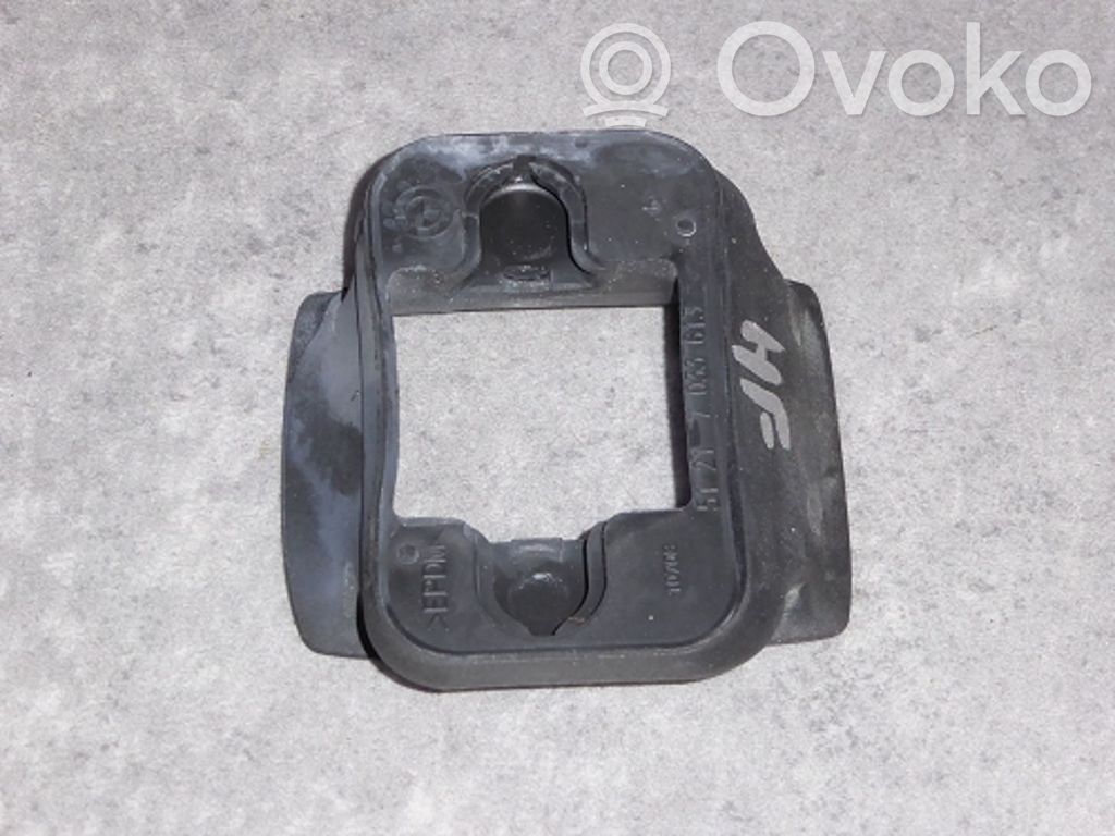 BMW 5 E60 E61 Front door rubber seal 