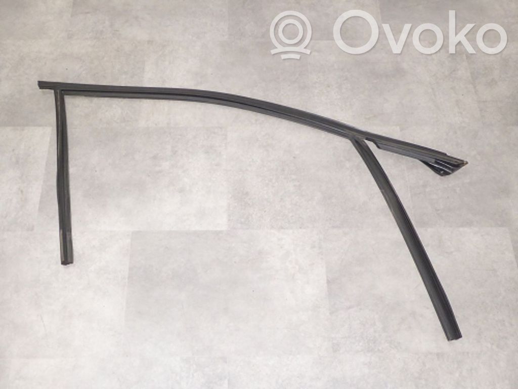BMW X3 E83 Vitre de porte avant / joint