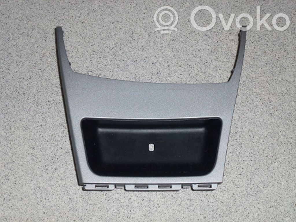 BMW 1 E81 E87 Ashtray trim (front) 