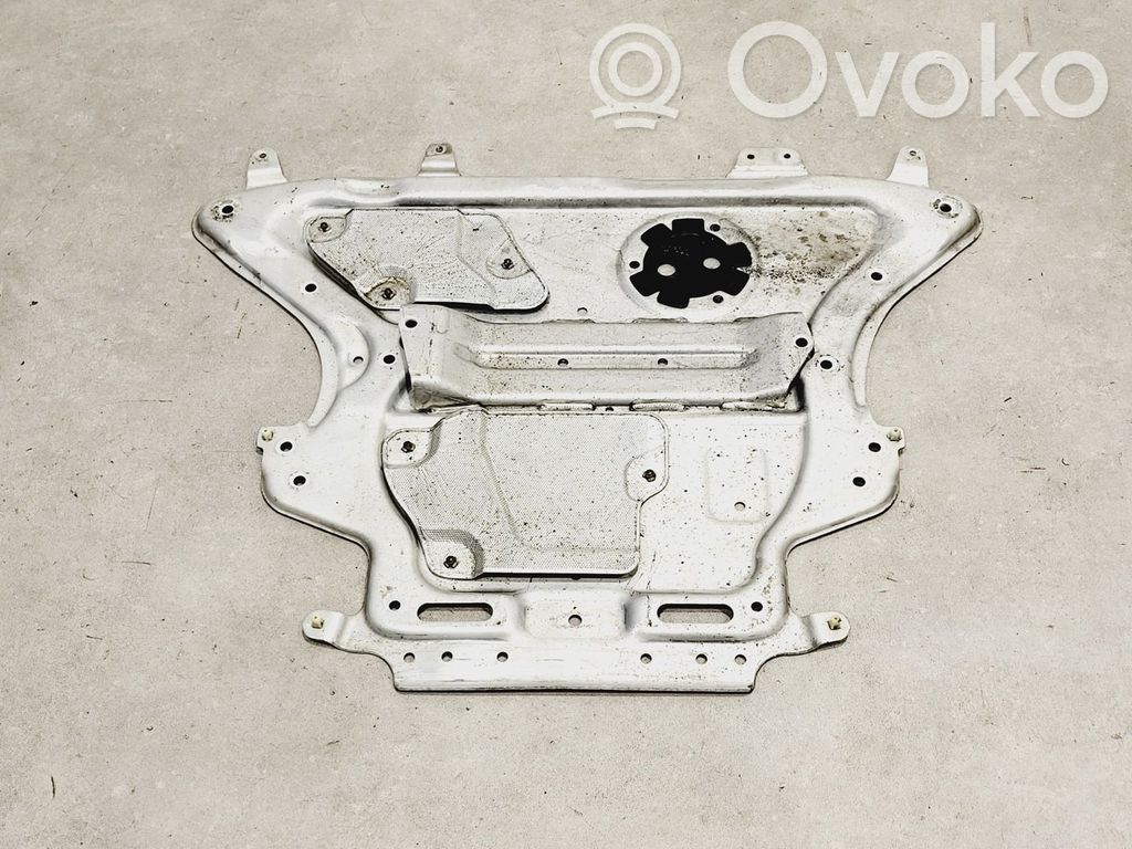 BMW 5 G30 G31 G38 Bamperio dugno apsauga 