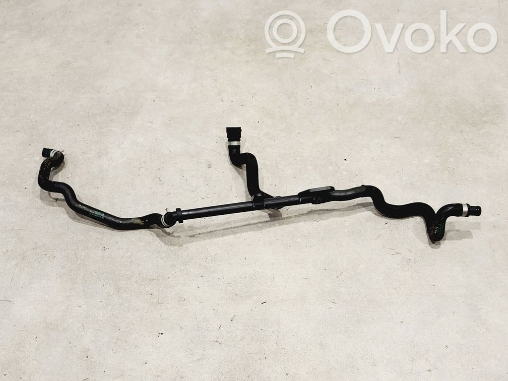 BMW 5 F10 F11 Conductă/furtun lichid de răcire motor