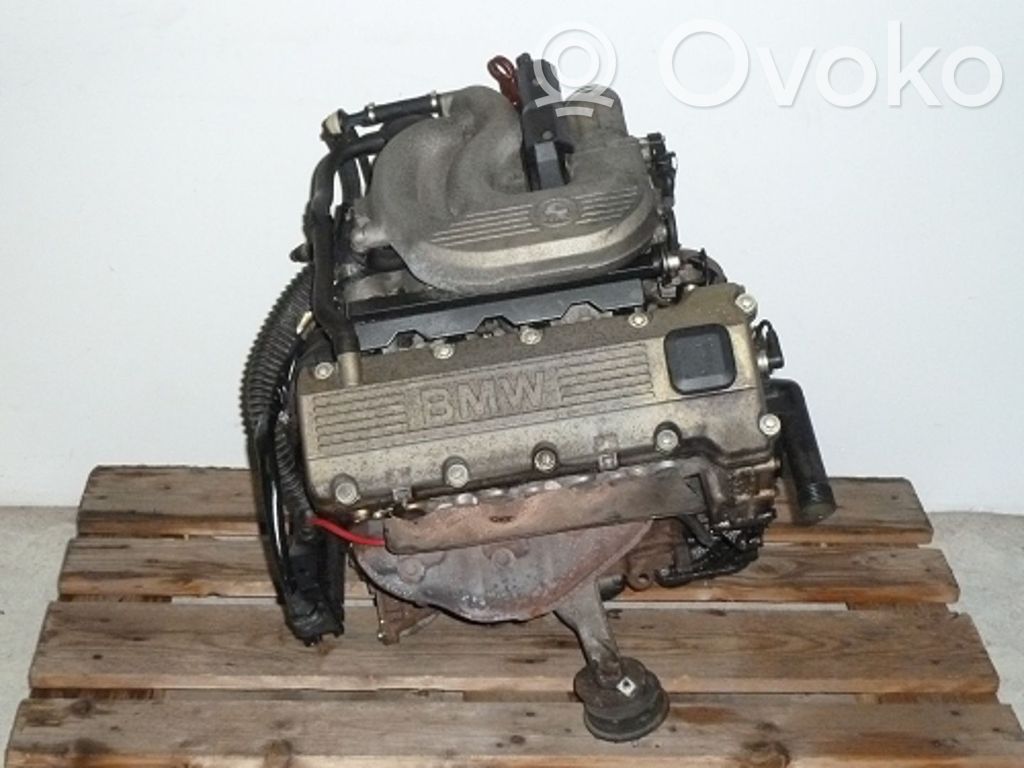 BMW 5 E34 Dzinēja komplekts 