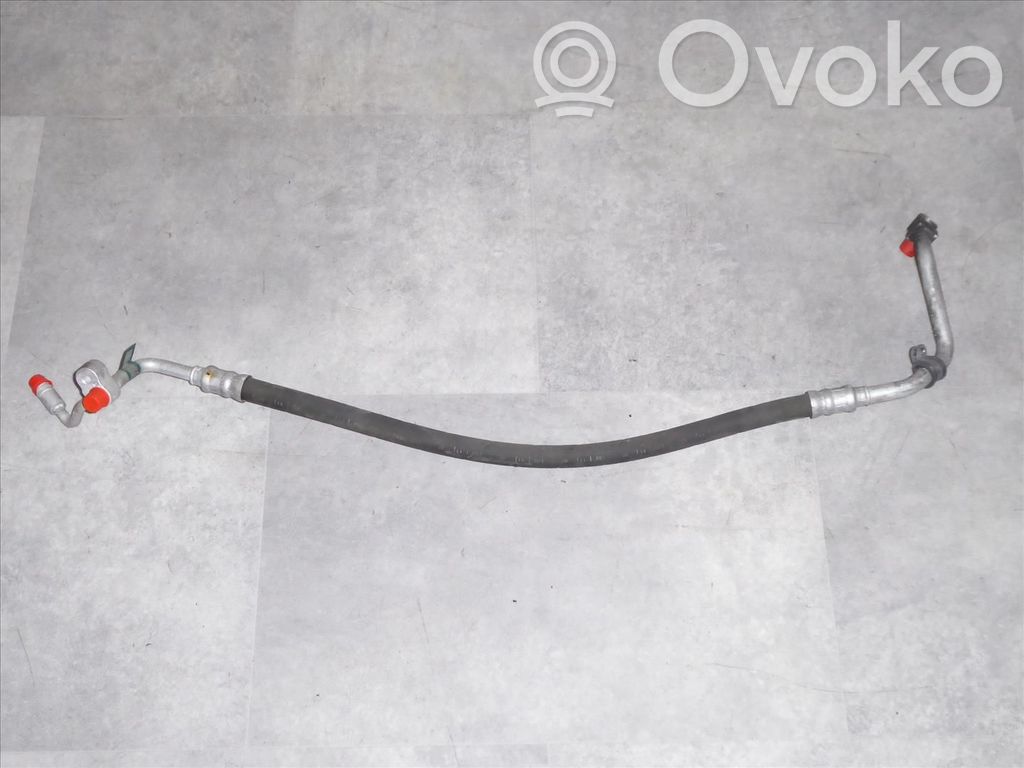 BMW X3 E83 Air conditioning (A/C) pipe/hose 