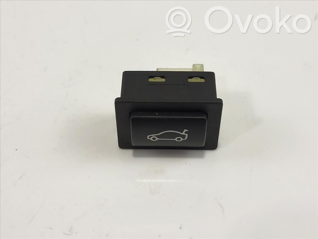 BMW 5 E60 E61 Buton deschidere portbagaj