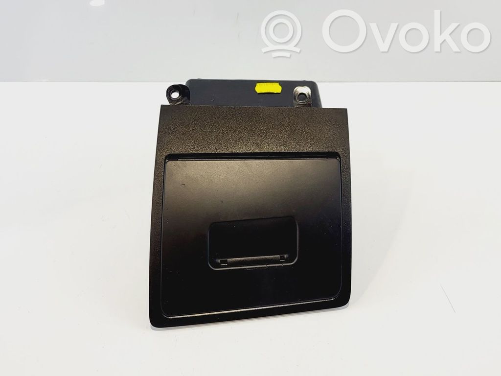 BMW 5 E60 E61 Compartimiento/consola central del panel 