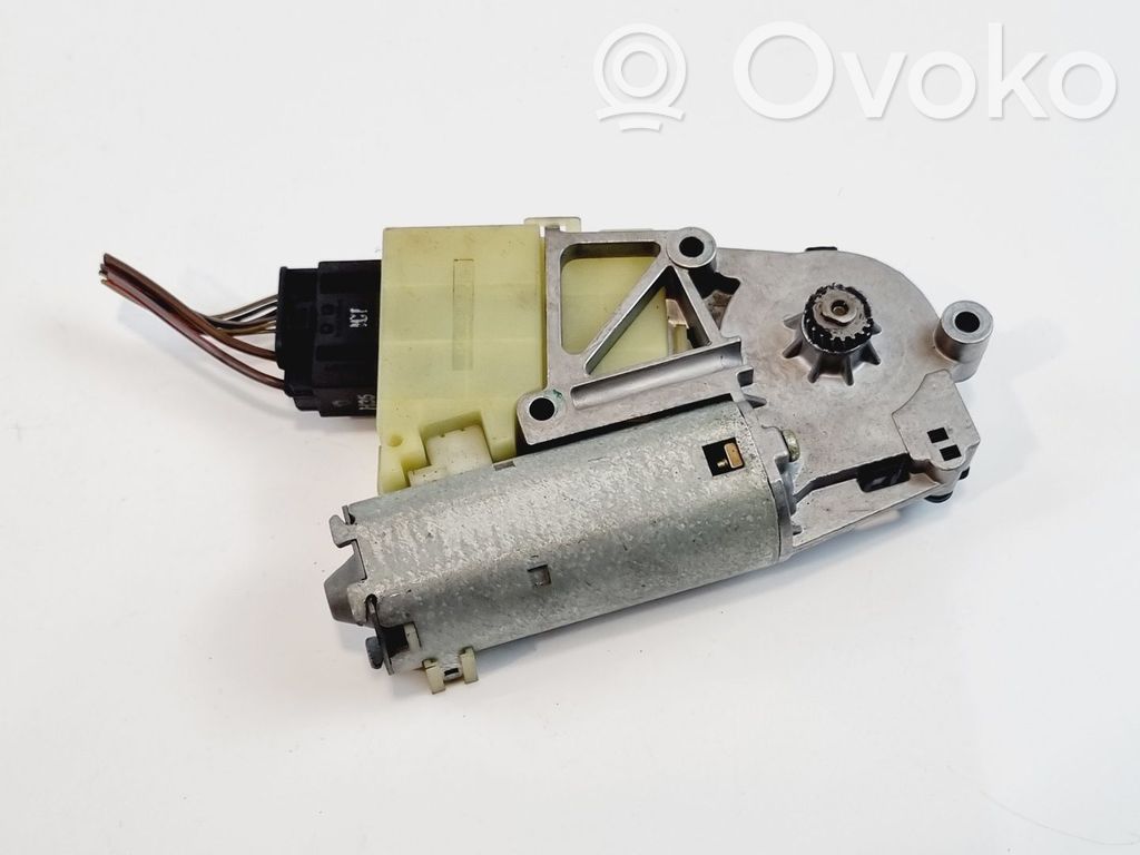 Moteur / actionneur   67619137056,67619137056