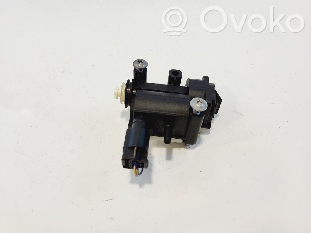 BMW 5 F10 F11 Stellmotor Tankdeckel Tankklappe