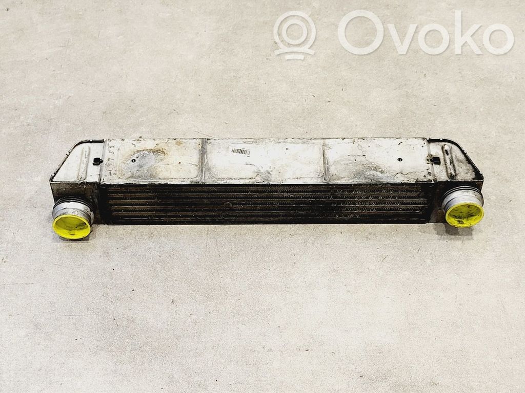 BMW 5 E60 E61 Radiatore intercooler