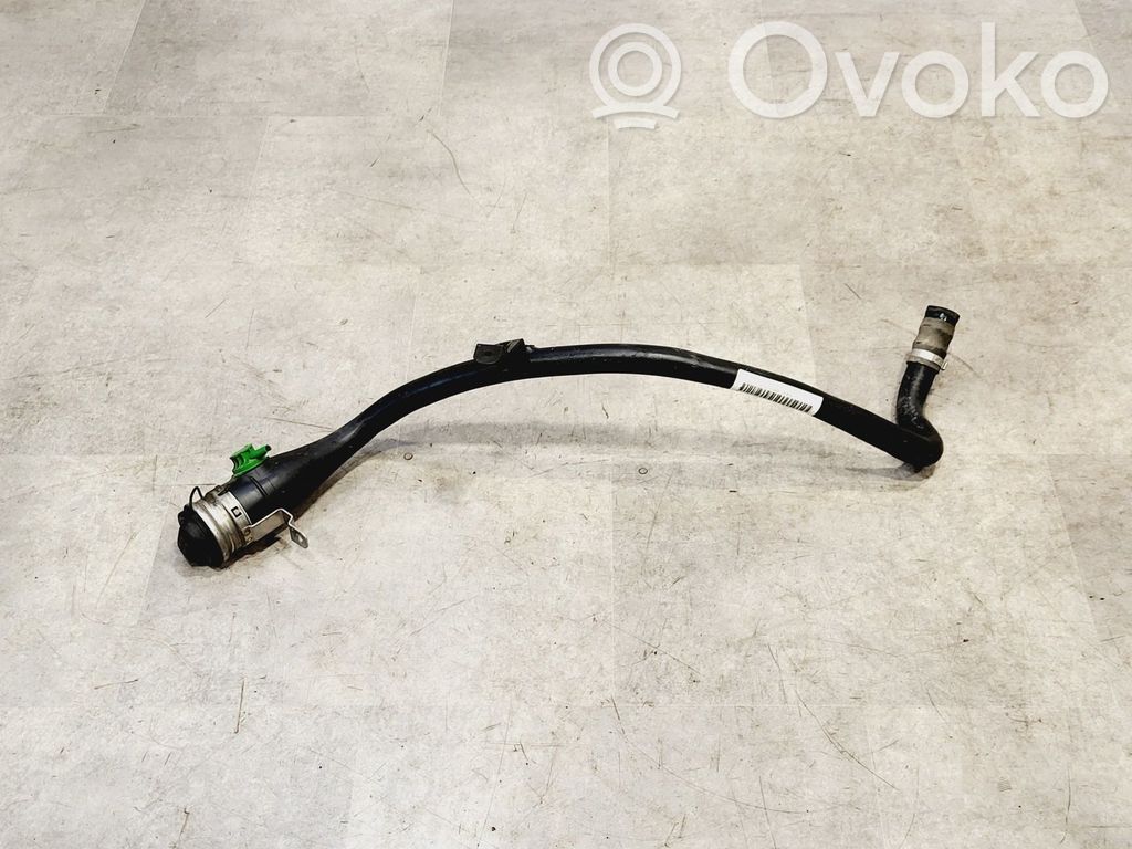 BMW 5 F10 F11 Tubo e bocchettone per riempimento serbatoio del carburante