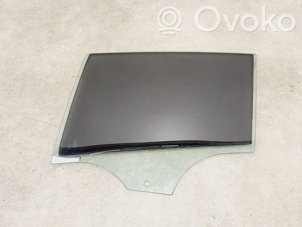 BMW 1 F20 F21 Geam lateral spate 