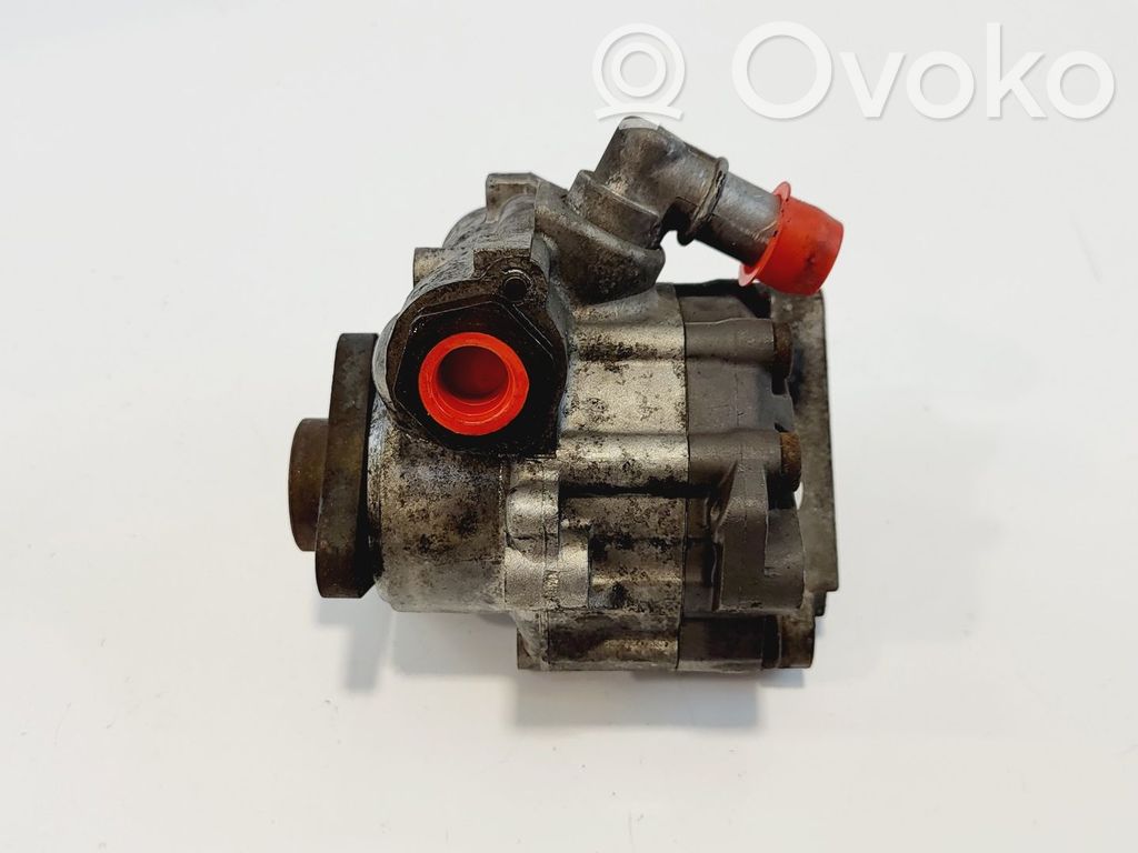 BMW 7 E65 E66 Vairo stiprintuvo siurblys 