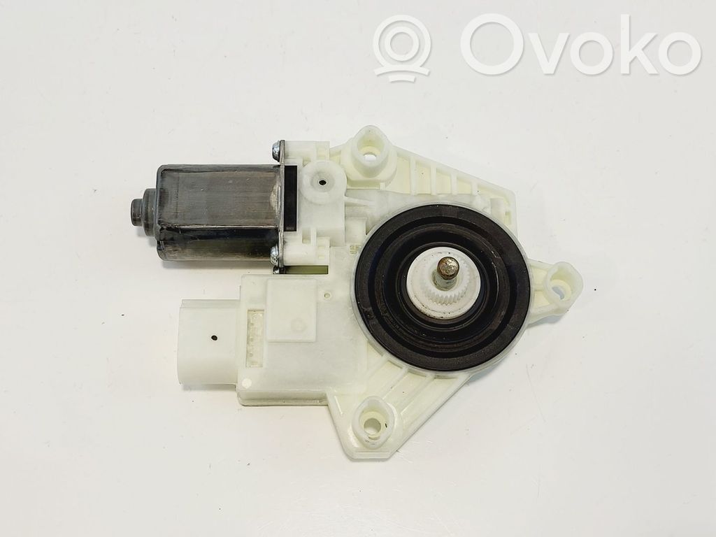 BMW 5 G30 G31 G38 Macara ușă față cu motor 