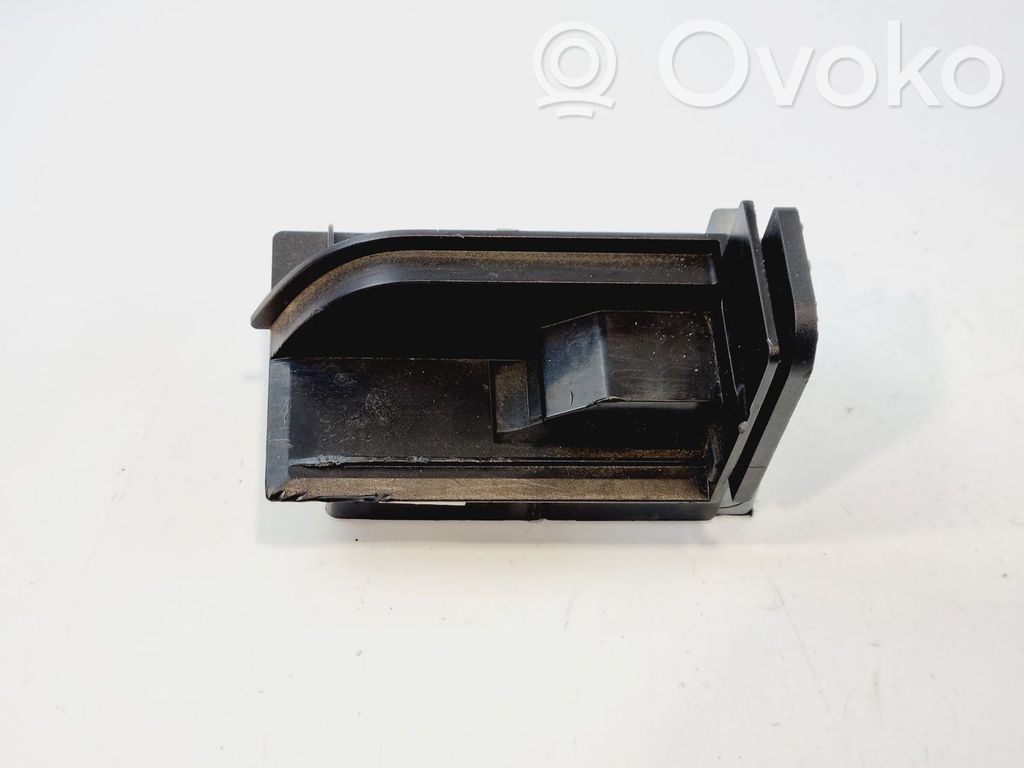 BMW X5 E70 Halterung im Kofferraum 