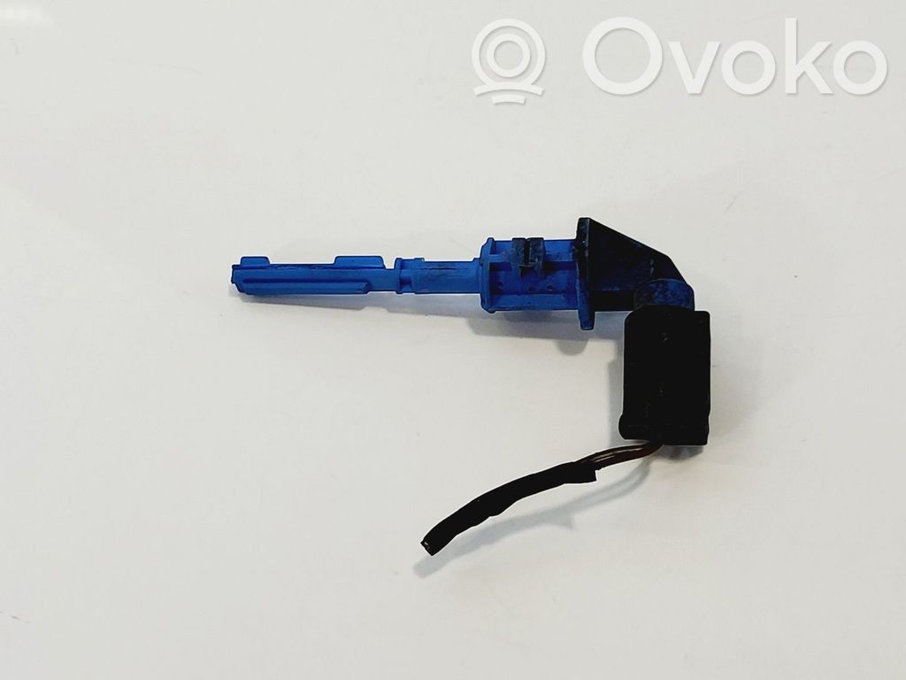 Sensor Kühlmittelstand   17137553919,17137553919