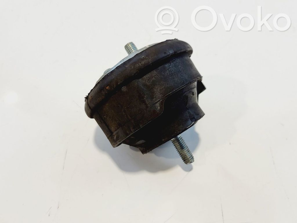 Engine mount bracket   22116785583,22116785583
