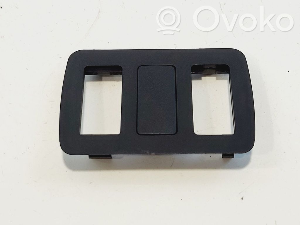 BMW 3 E36 Fuse box cover 