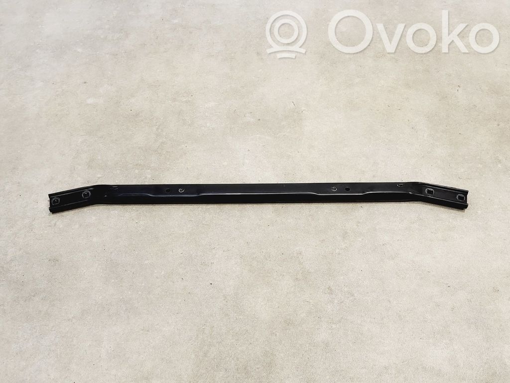 BMW 5 F10 F11 Alte piese compartiment motor 