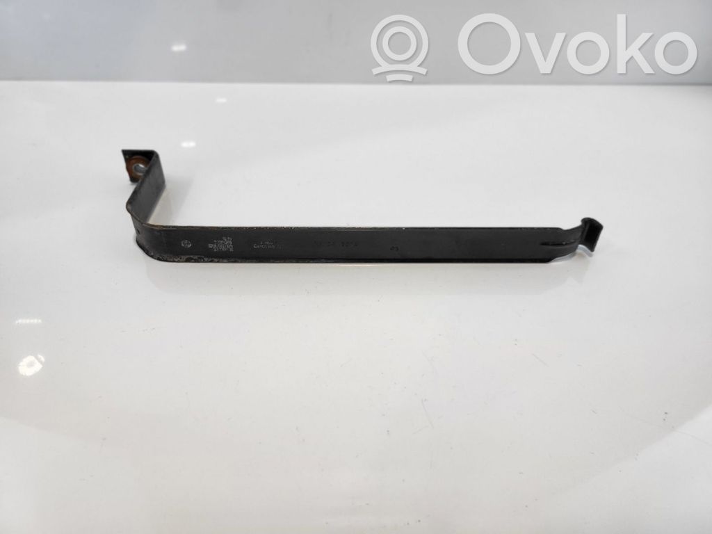 BMW 5 F10 F11 Mocowanie zbiornika płynu AdBlue