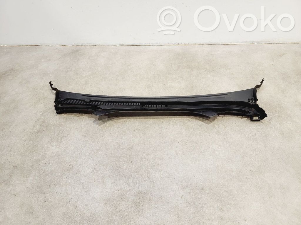 BMW 5 G30 G31 G38 Inne części komory silnika 