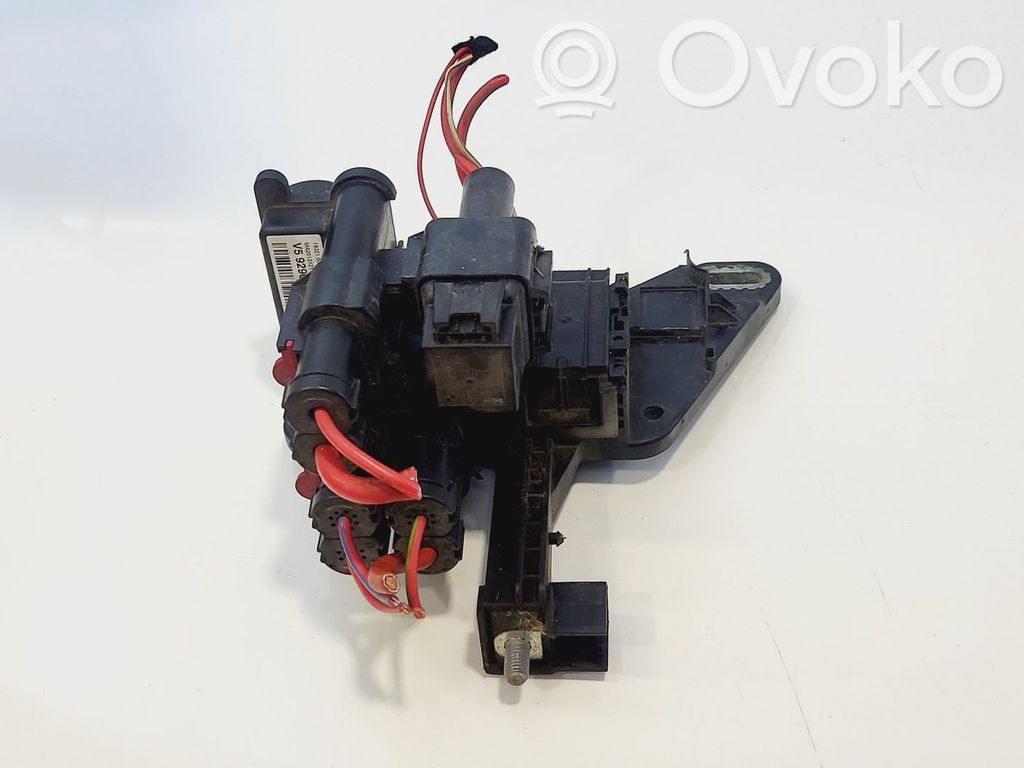 BMW 3 F30 F35 F31 Distribuitor aprindere 