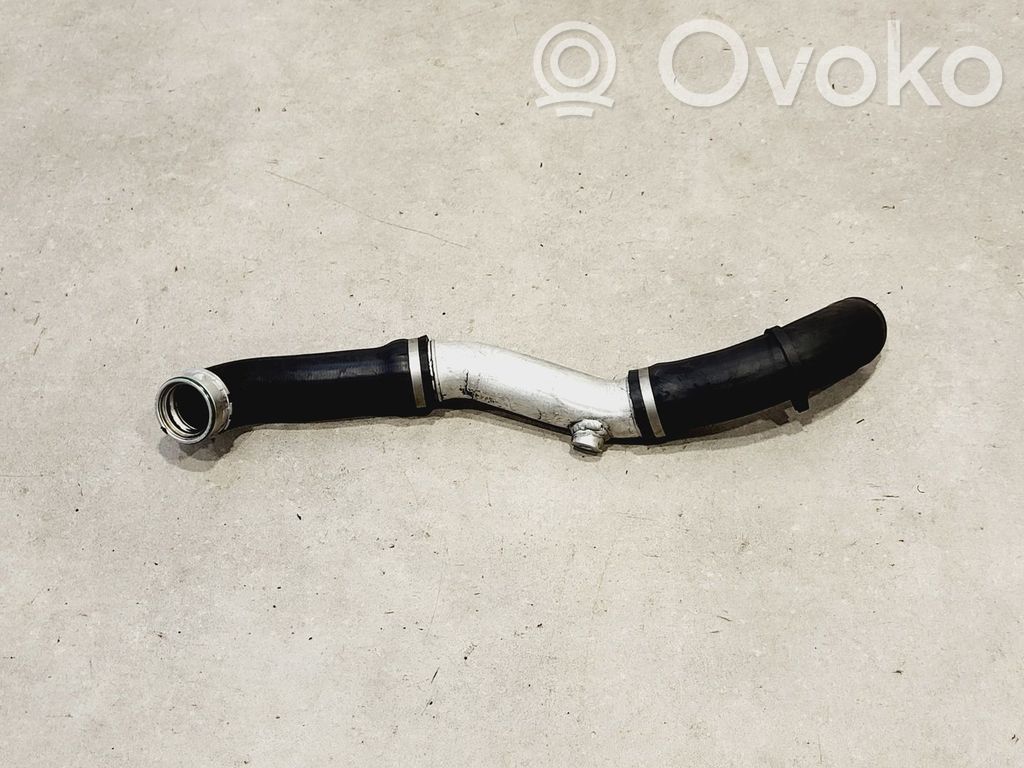 BMW 3 E46 Välijäähdyttimen letku 