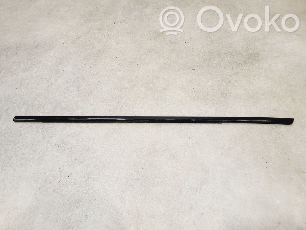 BMW 2 F45 Etuoven kynnyksen suojalista