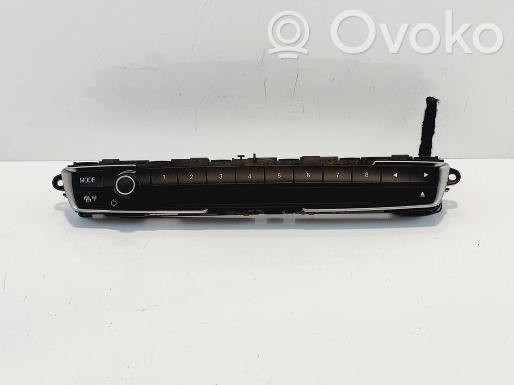 Radio / CD-Player / DVD-Player / Navigation   61316832880,61316832880