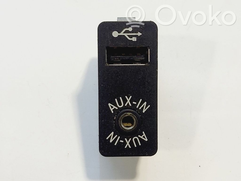 BMW 5 F10 F11 Câble adaptateur AUX
