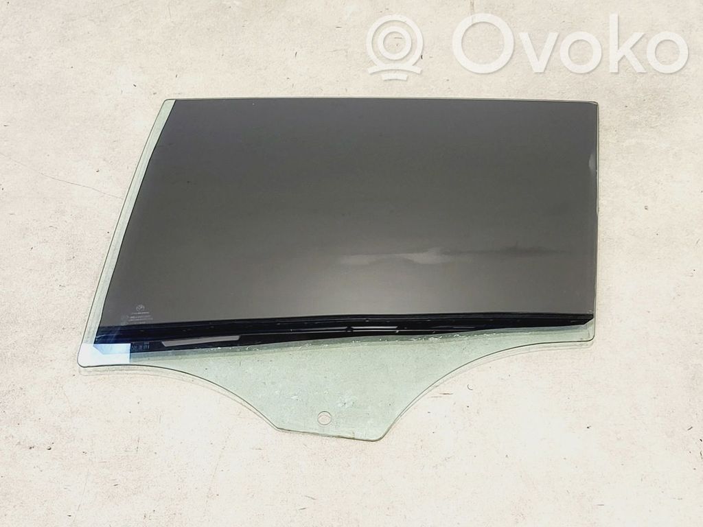 BMW 3 E90 E91 Rear side window 