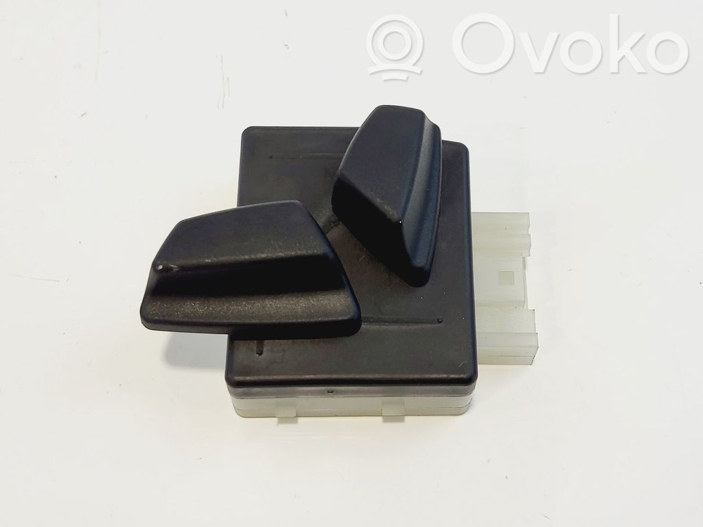Interruptor de control del asiento   61316958525,61316958525