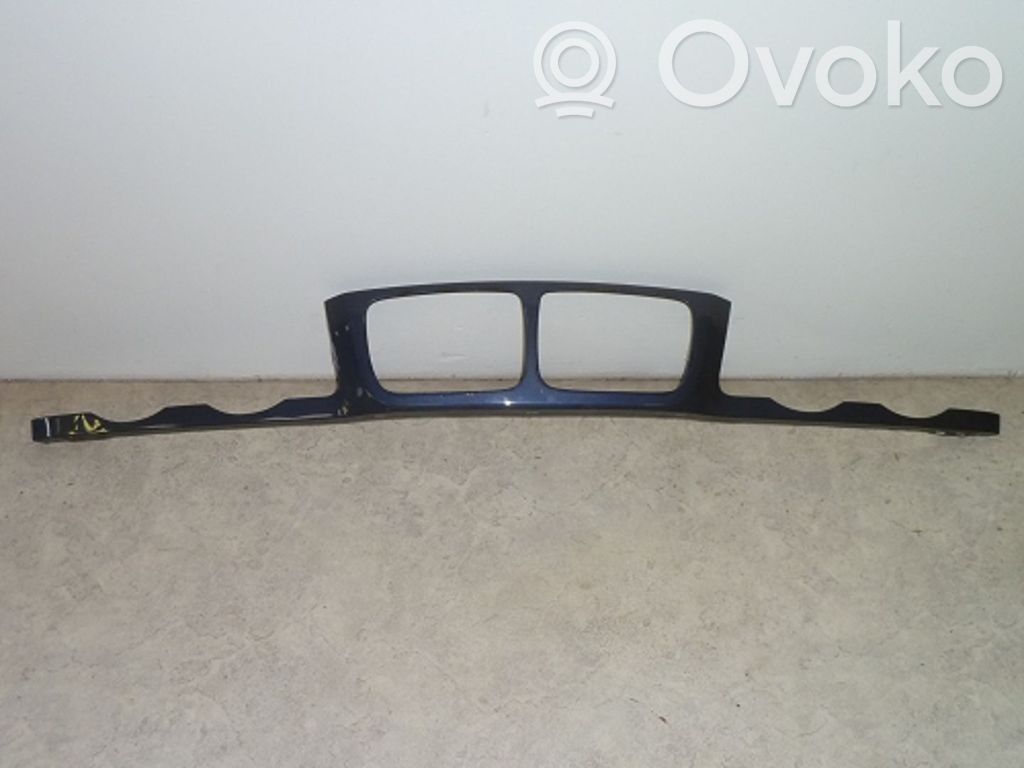 BMW 5 E34 Grille calandre de capot 