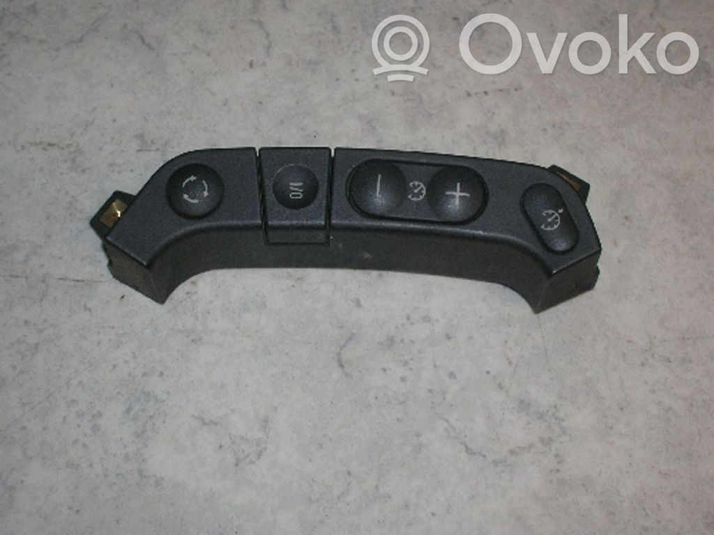 BMW 5 E34 Schalter Tempomat 