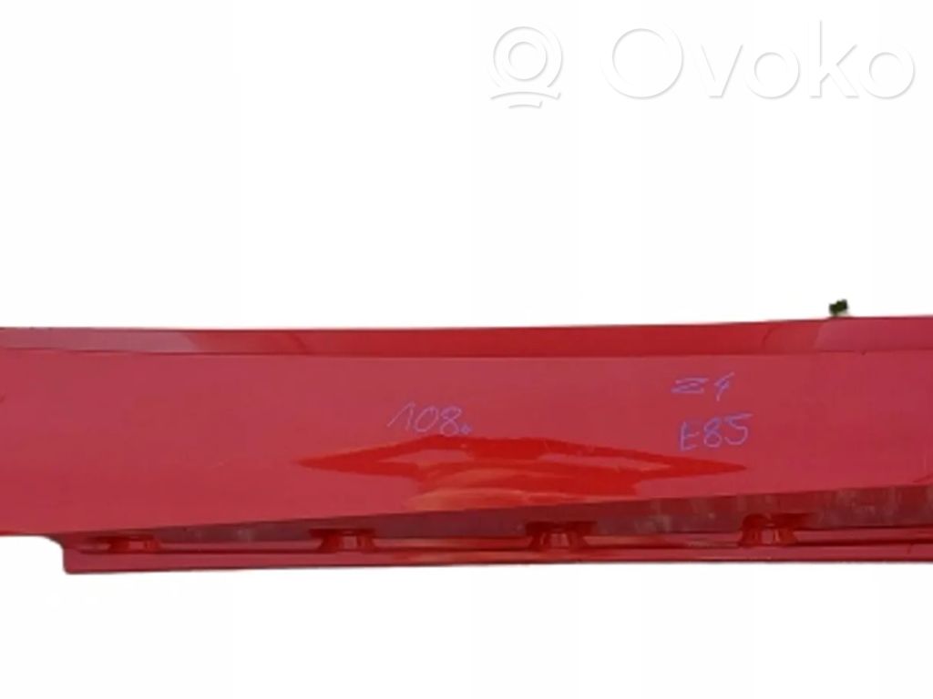 Sill   7016530