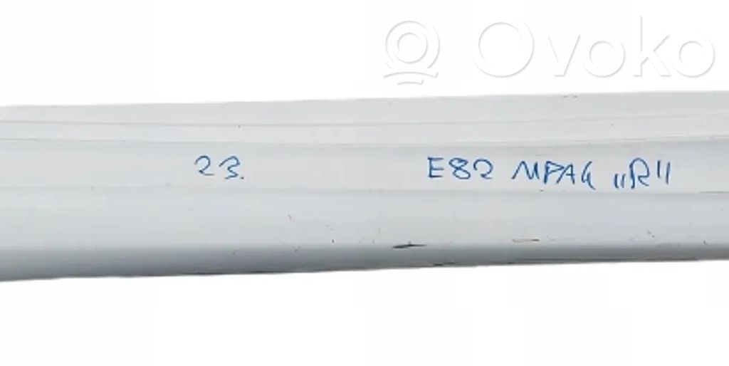 Próg   8751077