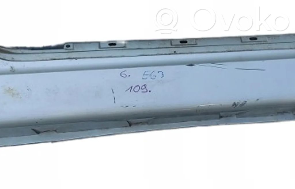 Sill   7016530