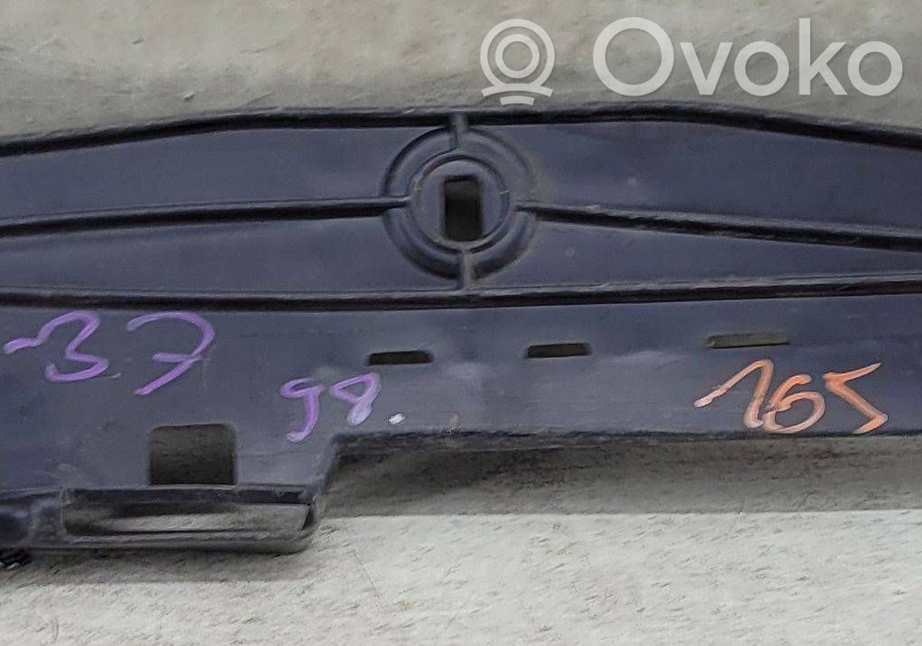 BMW 5 E60 E61 Scut inferior bară față 