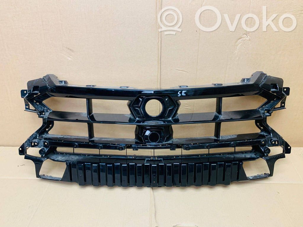 Lamborghini Urus ACC Distronic radar sensor grill/trim 
