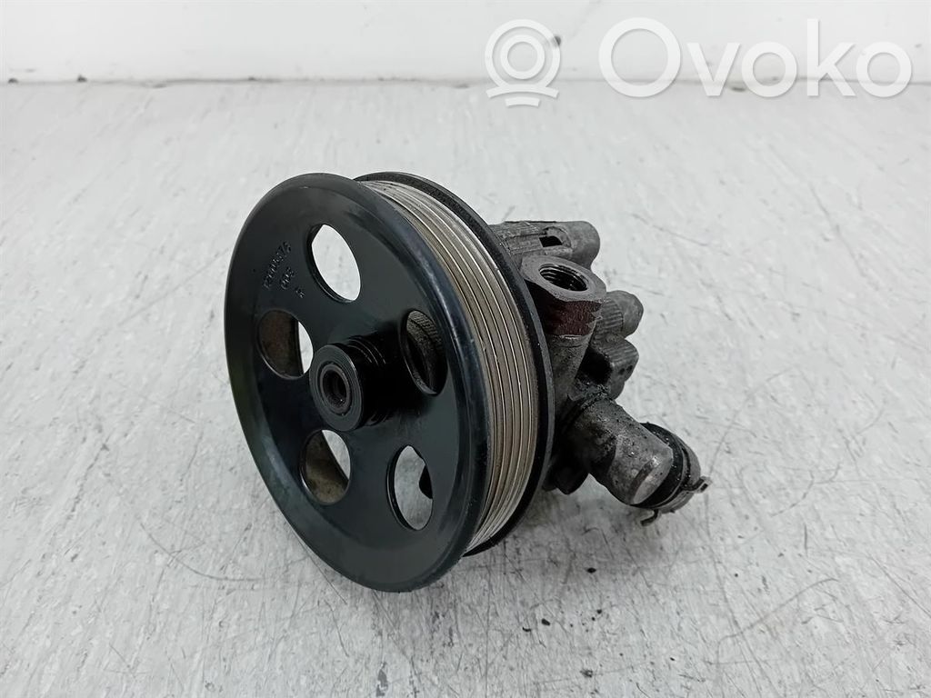 Opel Insignia A Ohjaustehostimen pumppu 