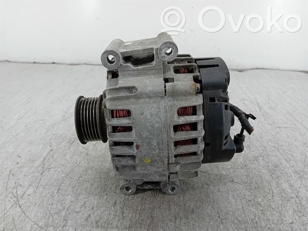 Volkswagen PASSAT CC Generator/alternator 